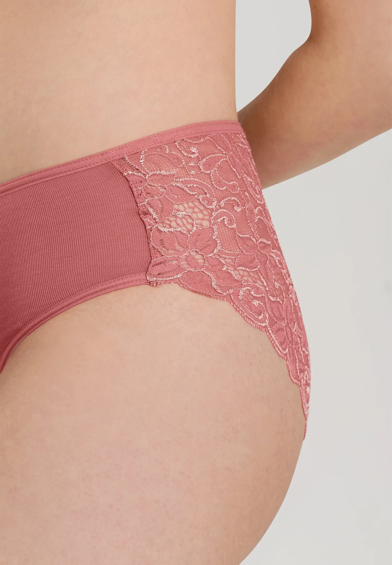 Luxury Moments Lace-Back Brief | Sweet Pepper 71480-2408