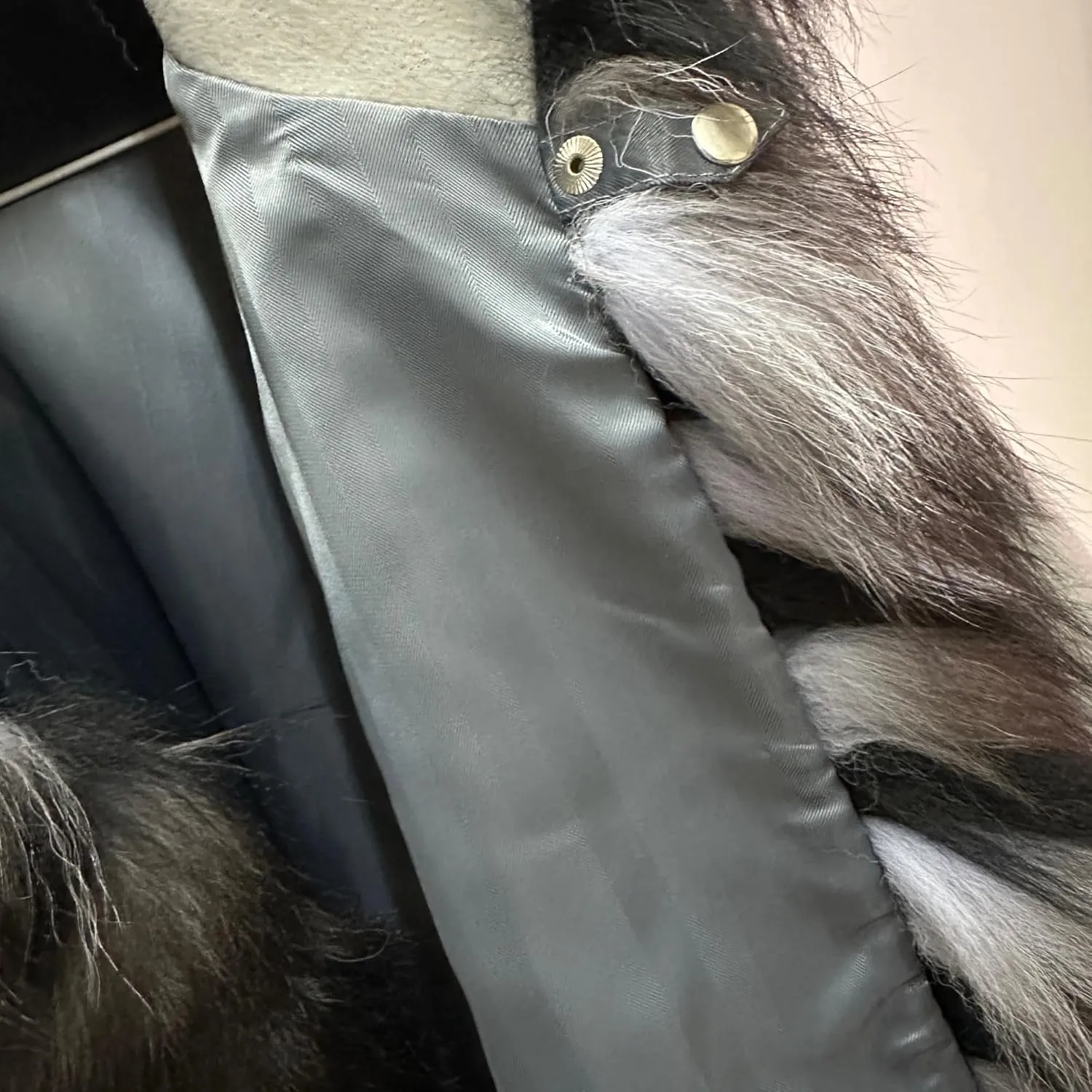 Women’s Cape with Hood - Cashmere and Arctic Fox Fur Trim, 65 cm Length